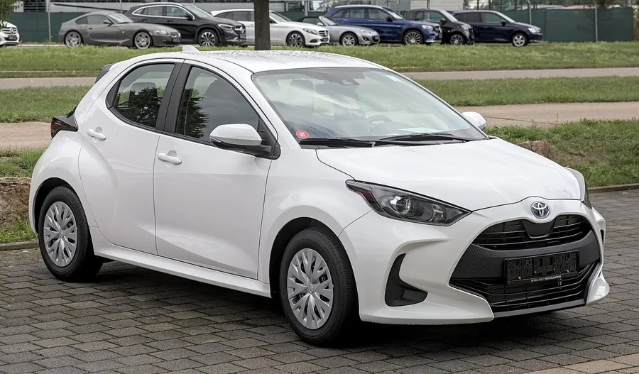 Noleggio Toyota Yaris